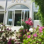 Otel Pighi 3*