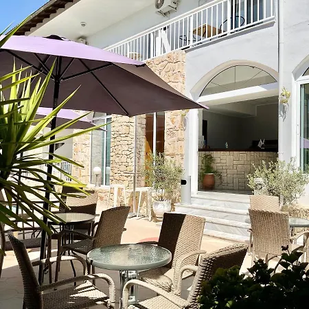 Pighi Hotel 3*