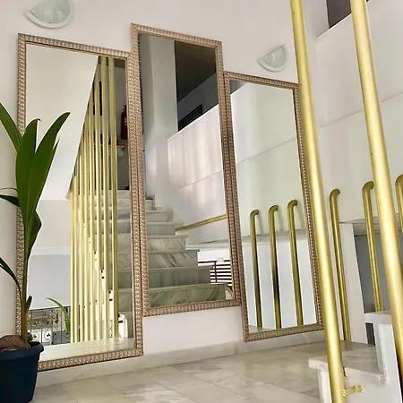 Pighi Hotel 3*