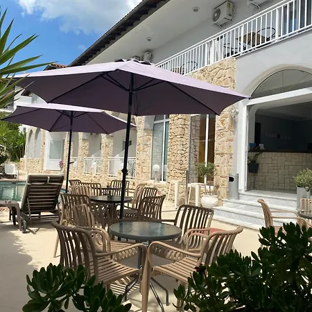 Pighi Hotel Kriopigi
