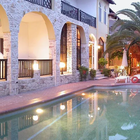 Pighi Hotel 3*