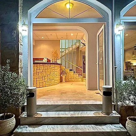 Pighi Hotel