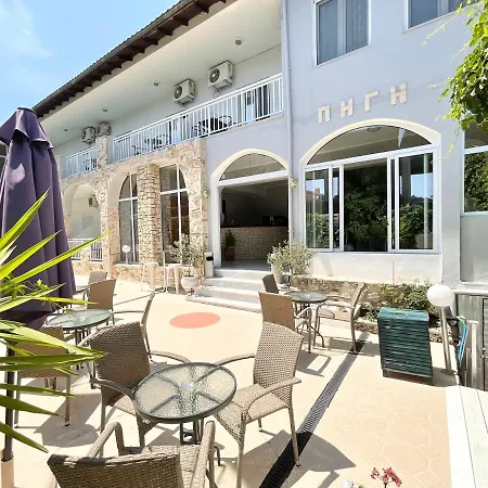 Pighi Hotell 3*